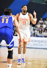 로슨 복귀전 33점, 캐롯 삼성 꺾고 3연패 탈출