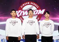 [포토]다시 우승에 도전하는 키움 홍원기 감독과 이정후-김혜성