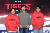[포토]KIA 타이거즈의 김종국 감독과 김선빈-김도영