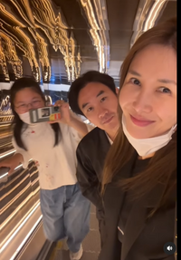 이 얼굴이 49세라니. 엄태웅, 아내 딸과 세월 역주행 근황