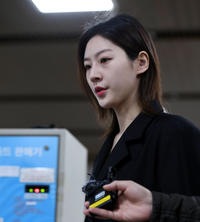 [포토] 법원 향하는 김새론