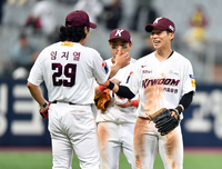 ‘대단한 수비였어!’[포토]