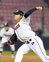 [포토]두산 이병헌, NC전 5회초 등판