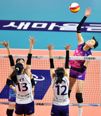 ‘내일은 없다!’ 고공강타 김연경[포토]