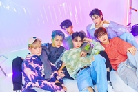 경윤 JMS 신도 논란 후… DKZ 측 “악플러 형사고소”