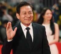 ‘암투병’ 안성기 위해 ‘탄생’ 팀 뭉쳤다. 개봉 4개월만 특별한 단체관람