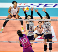 조용한 남자부, 활발한 이동 여자부…이적시장 온도차