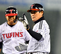 [포토]LG 1루주루코치 이종범