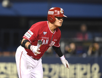 [포토] 추신수 '야수 정면으로 가고 말았어'