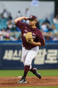 ‘3승 ERA 2.70’ 후라도 “8회까지 내 페이스 유지, 야수 수비 지원 덕분” [SS대구in]