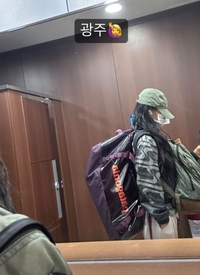 이효리, 몸집보다 큰 배낭 앞 뒤로 매고.. 엄정화 단발 깜짝 변신