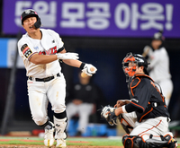 ‘복귀 일주일→다시 부상’ 황재균, 왼쪽 발가락 미세 골절...“치료에 4주” [SS메디컬체크]