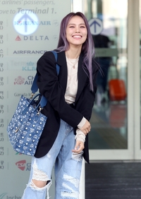 소향-앰비규어스, MCM 패션쇼 참석차 두바이 출국