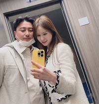 안정환 뿌듯하겠어.. 이혜원, 子가 선물한 어버이날 영롱한 카네이션 공개