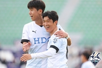 부상 털고 ‘610일’ 만에 감각적인 ‘칩슛’...이승기 “꾸준하게”[SS인터뷰]