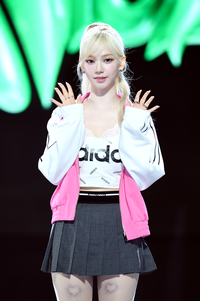 [포토]에스파 카리나, 반가워요!