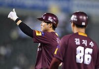 [포토]키움 김혜성, 나도 적시타!