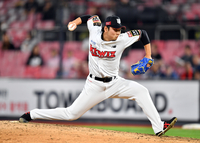 [포토]‘6회,7회 책임진 KT 이선우’