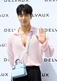 [포토]몬스타엑스 셔누, 탄탄한 몸매 뽐내며