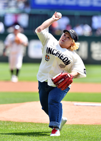 [포토]‘남편 맞춰부러?’ 홍윤화 시구