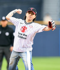 [포토]세이브더칠드런 홍보대사 래퍼 원슈타인의 시구