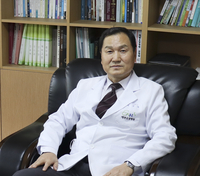 김남혁 에덴요양병원 병원장 “암환자 부작용 막는데 싸이모신 알파1 도움돼”