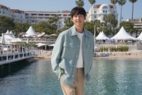 ‘예비아빠’ 송중기, 칸에서도 ‘만삭’ 케이티에 애처가 면모…레드카펫 함께 선다[SS칸이슈]