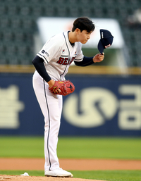 [포토] 김동진 사구에 사과하는 최승용