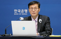 [데스크칼럼] 한·미 기준금리차 ‘1.75% 역대최대’ 유지, 외자·환율까지 우려될까?