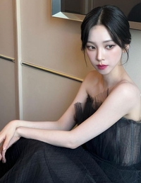 개인 SNS 개설한 에스파 카리나, 고혹적인 여신 자태.. 칸 뒤집은 미모