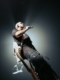 BTS가 피처링한 라우브, 8월 KSPO돔에서 내한공연 개최