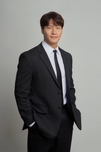 김종국, “홍일점 미미 때문에 놀라…진지하고 어른스러워”(관계자외 출입금지)