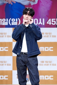 ‘안 하던 짓’ 조세호·주우재 “한지민·유재석 게스트 요망, 기사 좀 써달라”[SS현장]