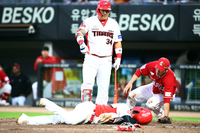 홈 쇄도→투수와 충돌→쇄골 부상...류지혁, 병원 이동 CT 및 MRI 촬영 [SS메디컬체크]