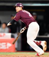 [포토]‘벤자민 상대 팀 첫안타’ 김혜성