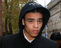 얘를 어찌할꼬...‘성폭행 논란’ 21세 골칫덩어리에 맨유, 임대 타진