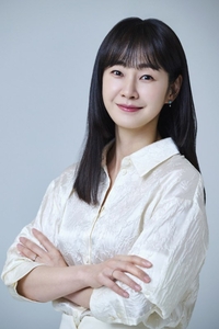 [단독]명세빈 결혼사칭남에 경고 “강남일대서 ‘명세빈과 결혼한다’는 男에게 속지 마세요”