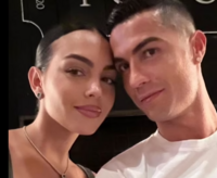 철저한 사이? ‘하루에만 5억’ 버는 호날두, 조지나와 결별시 1억 넘게 주기로