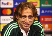 8391억원 사우디의 유혹 포기하고 레알 마드리드 남는다, 모드리치의 ‘낭만’ 축구 인생