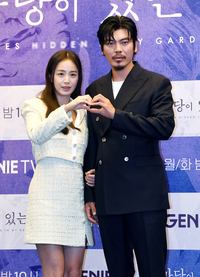 [포토]김태희-김성오, '마당이 있는 집'에서 부부로!