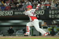 고졸 입단→‘25살’에 비로소 시작한 커리어, 마흔에 ‘전설’이 됐다 [SS포커스]