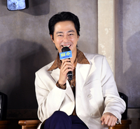 ‘밀수’ 조인성 “김혜수, 염정아 빼고 시간 되는 사람들 모여 촬영했다”