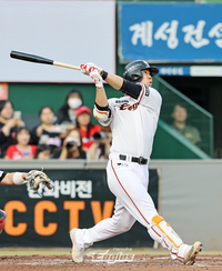 ‘3연패 탈출’ 한화 최원호 감독 “1사 만루에서 김범수의 더블 플레이가 결정적” [SS대전in]