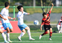 [포토]크로스 올리는 포항여전고 이민서