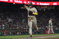 ‘29일 만에 손맛’ 김하성, 솔로포+2볼넷 ‘3출루’...SD도 10-0 완승 ‘3연패’ 끝 [SS리뷰]