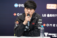 조합 문제→무너진 한타→패배, T1 배성웅 감독 “똑같은 문제 반복 않겠다”[SS인터뷰]