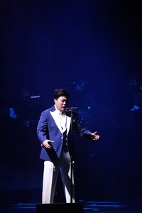 ‘트바로티’ 김호중, TV조선서 추석특집 단독쇼 “긍정 검토 중”