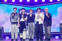 ‘정용화 지원사격’ 하이파이 유니콘, 무지개처럼 필 新 밴드[SS현장]