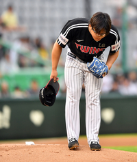 [포토]‘추신수에 사과하는 이지강