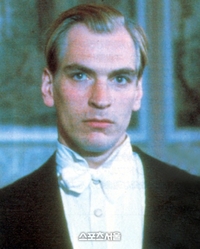 ‘전망 좋은 방’ 줄리안 샌즈, 실종 5개월만에 사망 확인...향년 65세 [할리웃톡]